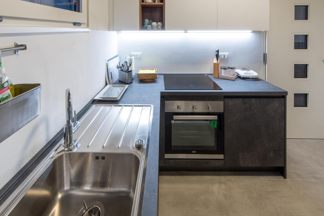 Housmart Toscana 53 Black Bologna Eksteriør billede