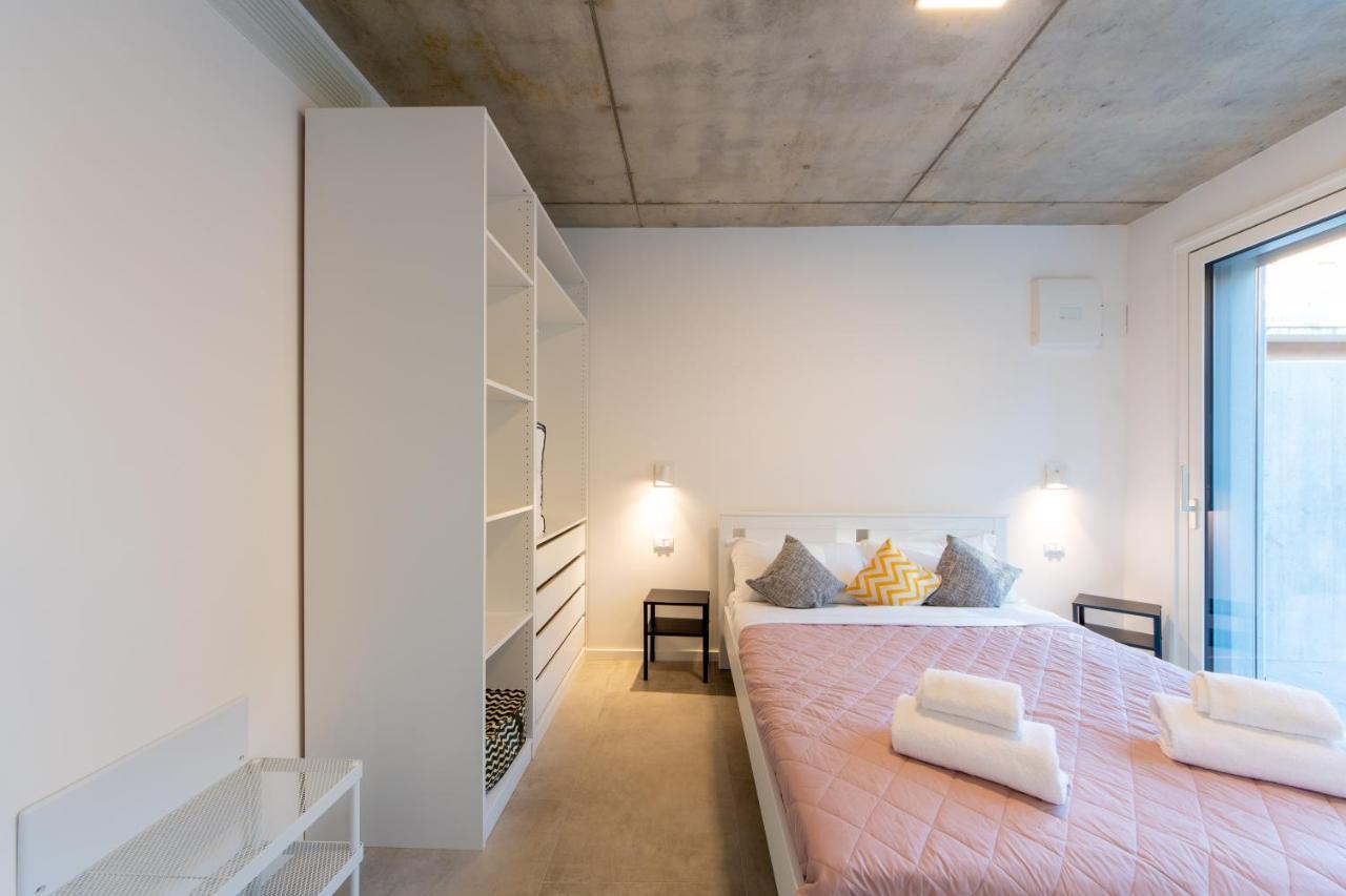 Housmart Toscana 53 Black Bologna Eksteriør billede