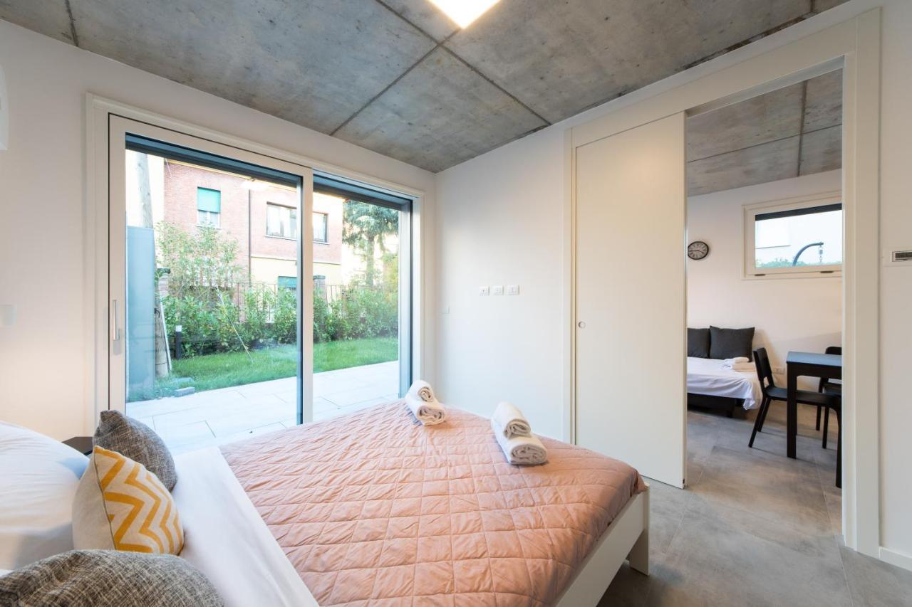 Housmart Toscana 53 Black Bologna Eksteriør billede