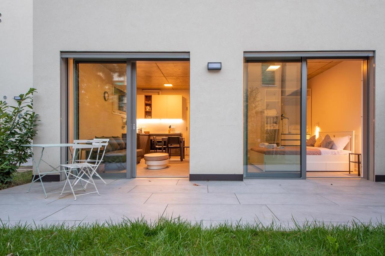 Housmart Toscana 53 Black Bologna Eksteriør billede